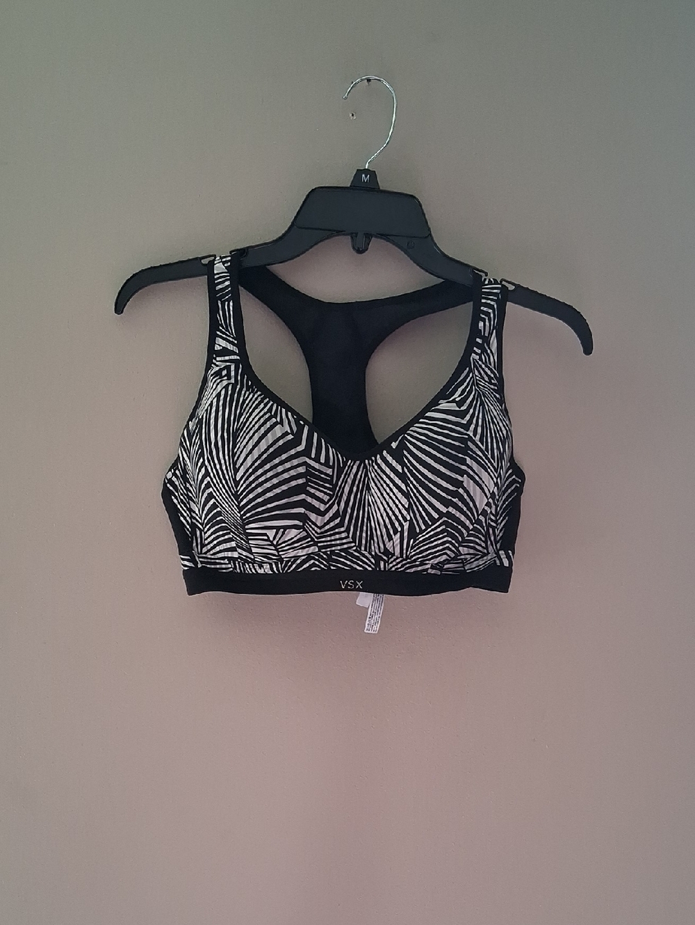 VICTORIA’S SECRET VSX SEXY SPORT BLACK AND WHITE ZEBRA PRINT WOMEN’S BRA 36D